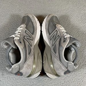 Pre owned New balance 990